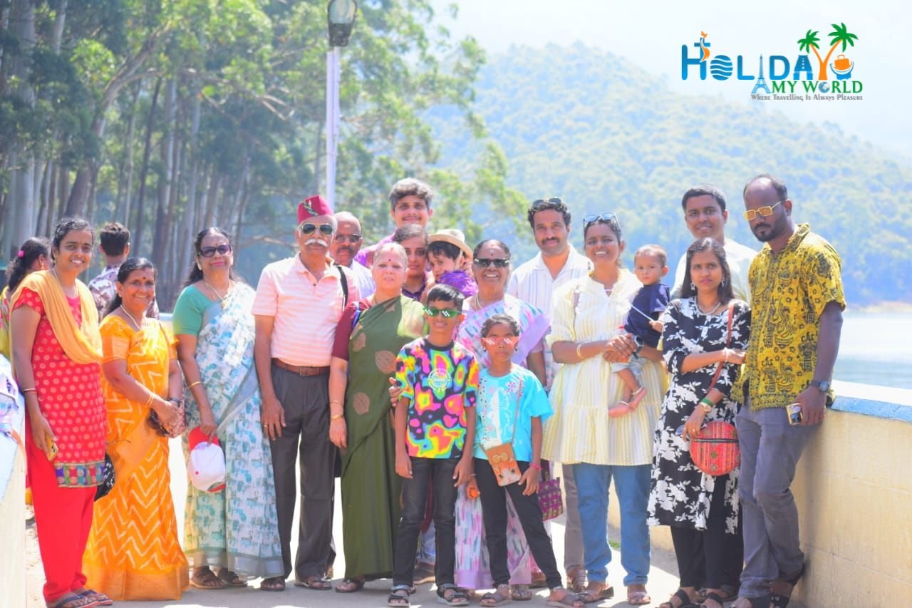 Munnar Tour 2025
