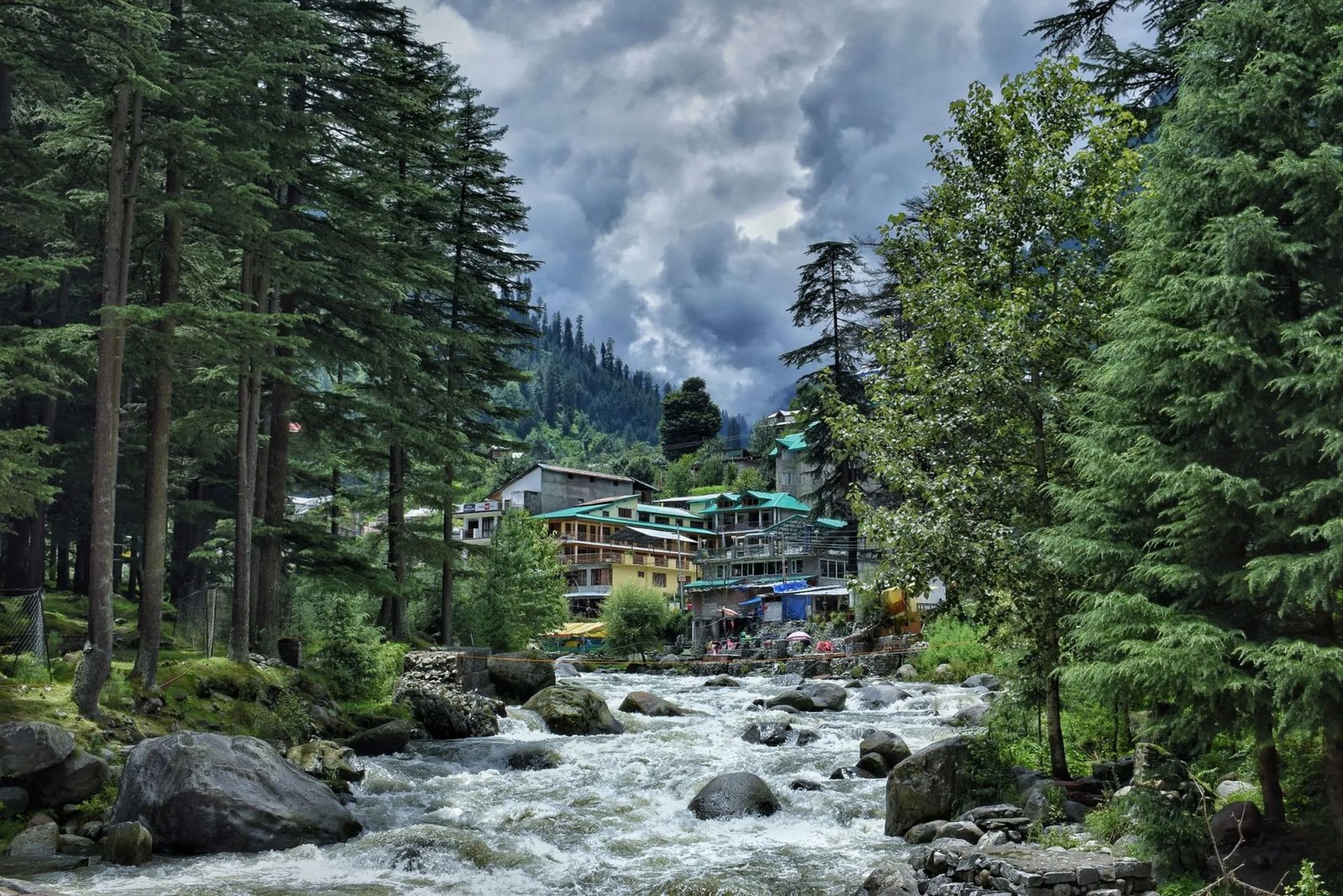 Manali  Volvo Tour Package