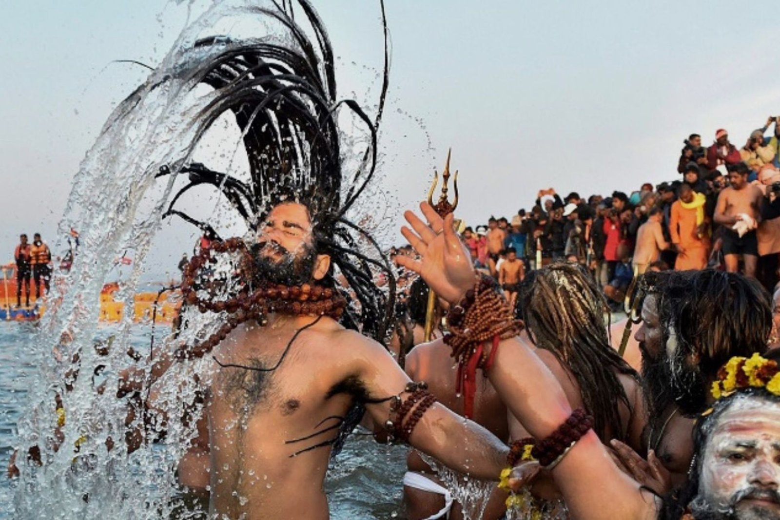 Maha kumbh Mela Prayagraj 2025 (Royal bath Package with Deluxe Cottage)