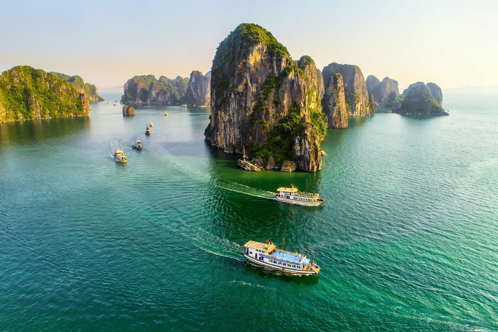 5 Days-Hanoi-TrangAn-Halong