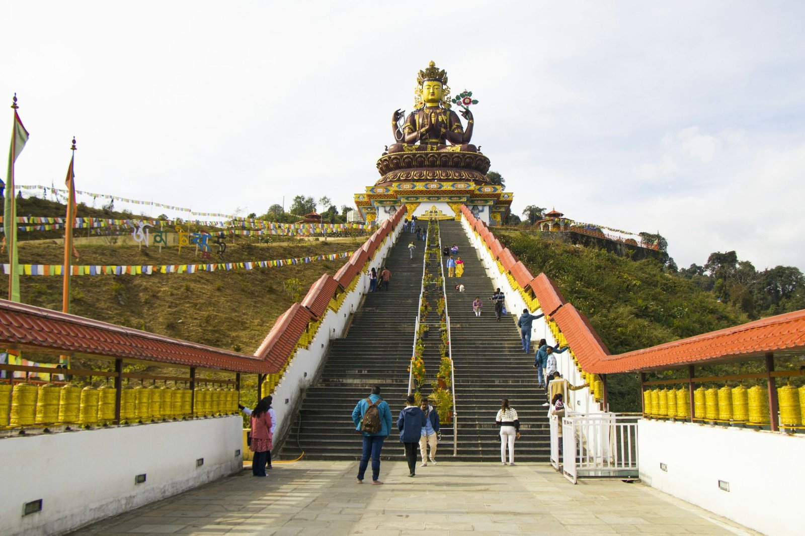 Gangtok & Darjeeling with Pelling Tour Package  